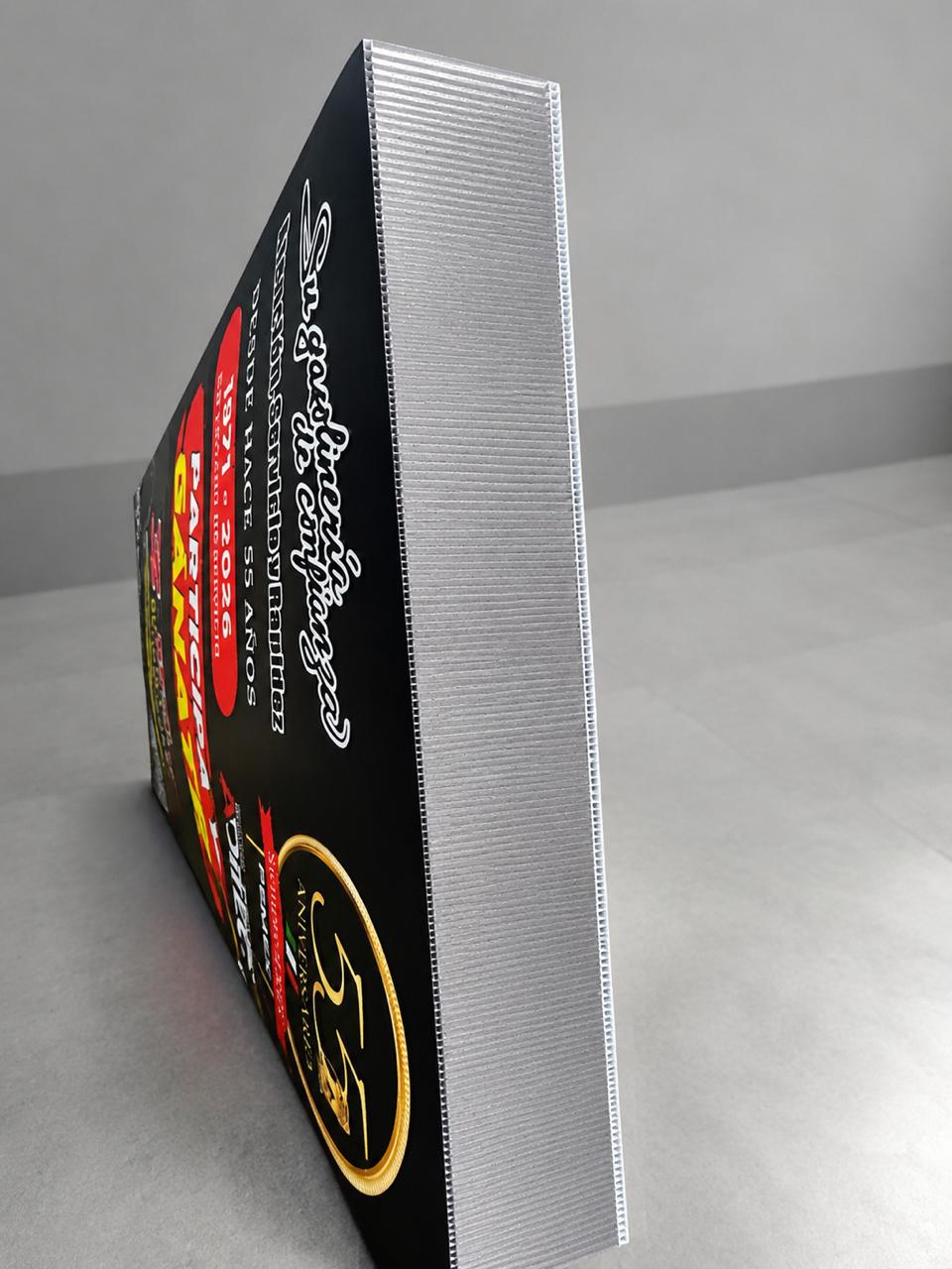 Exhibidor de punto de venta en plástico corrugado — KLP Printed